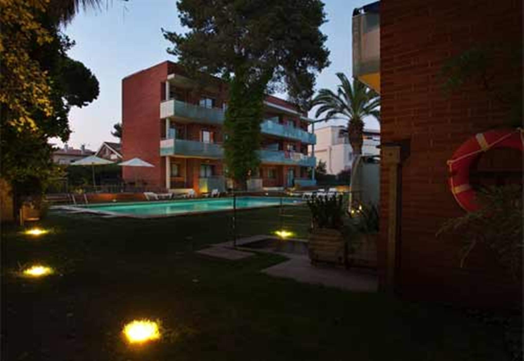 Sg Costa Bcn Apartments Castelldefels Buitenkant foto
